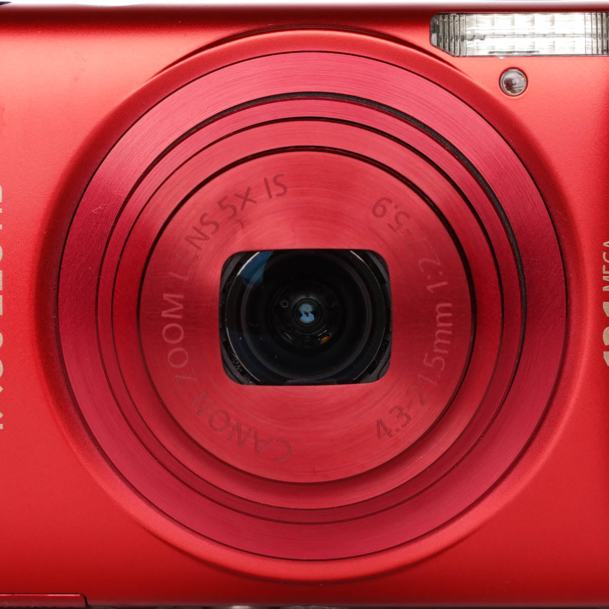 Canon IXUS 220 HS 12.1MP Digital Camera