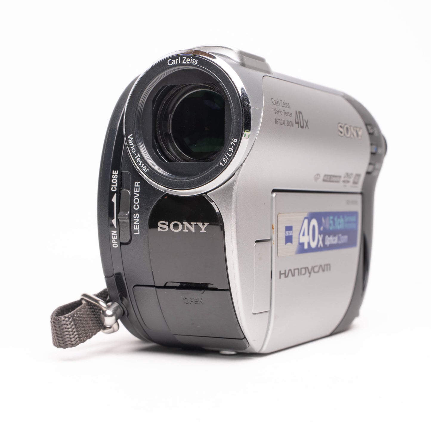 Sony Handycam DCR-DVD109E DVD PAL Camcorder