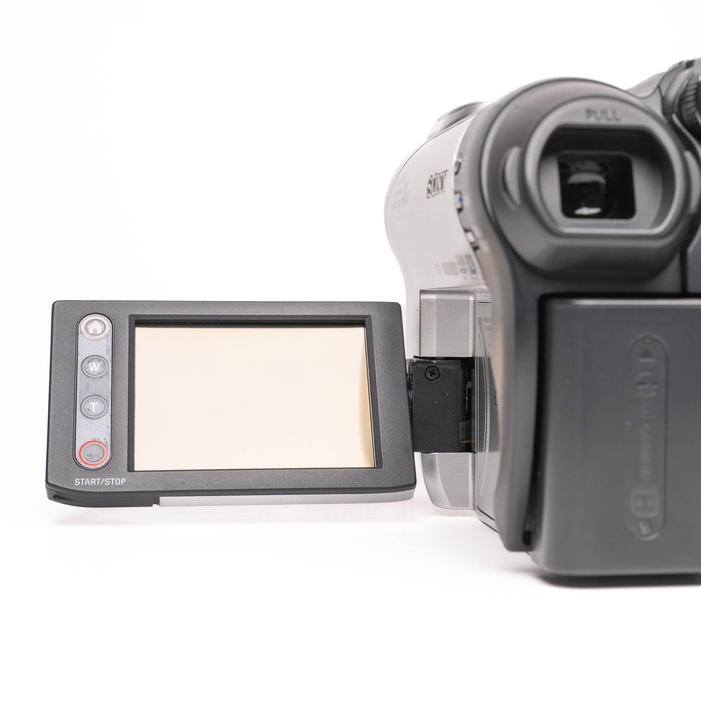 Sony Handycam DCR-DVD109E DVD PAL Camcorder