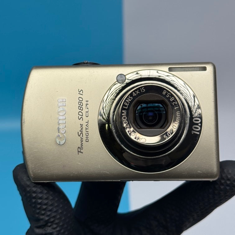 Canon Powershot SD880 IS 10.0MP Digital Camera - READ DESCRIPTION