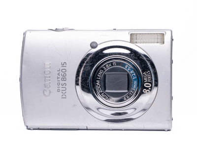 Canon Digital IXUS 860 IS 8.0MP Silver - Well Used
