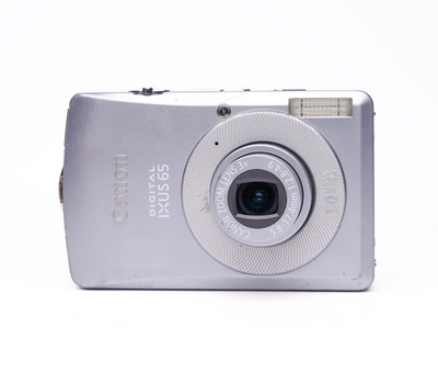 Canon Digital IXUS 65 6.0MP Silver - Well Used