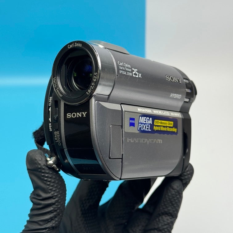 Sony Handycam DCR-DVD710E DVD PAL Camcorder - FULLY FUNCTIONAL