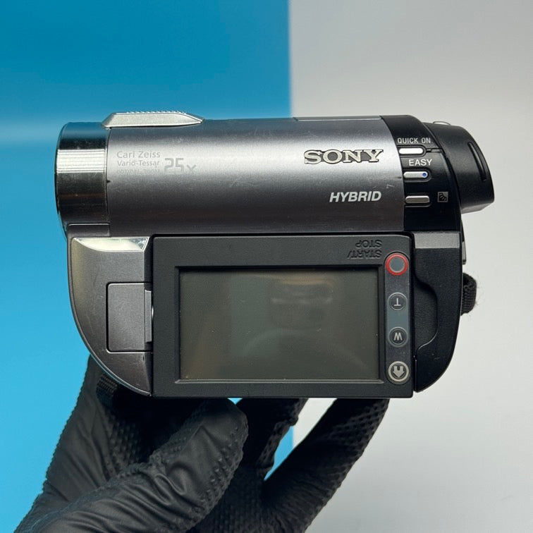 Sony Handycam DCR-DVD710E DVD PAL Camcorder - FULLY FUNCTIONAL