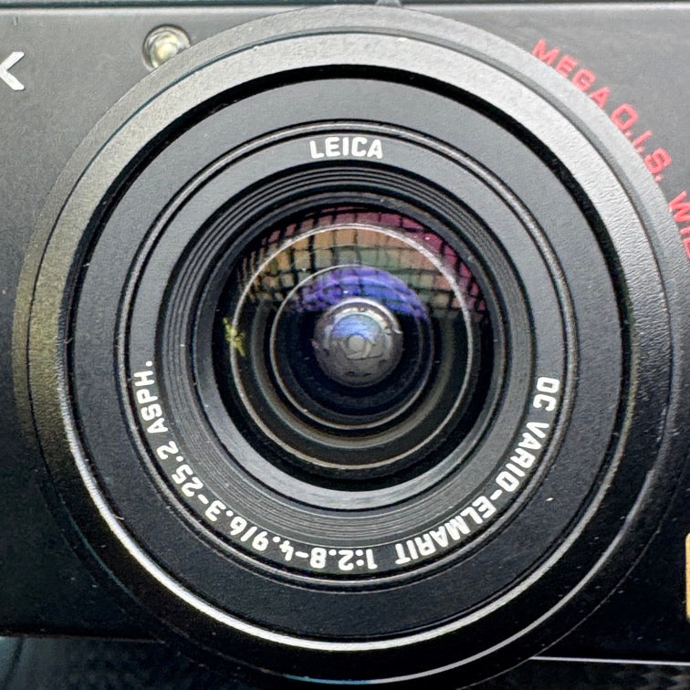 Panasonic Lumix DMC-LX2 10.2MP Digital Camera - FULLY FUNCTIONAL - FULL KIT