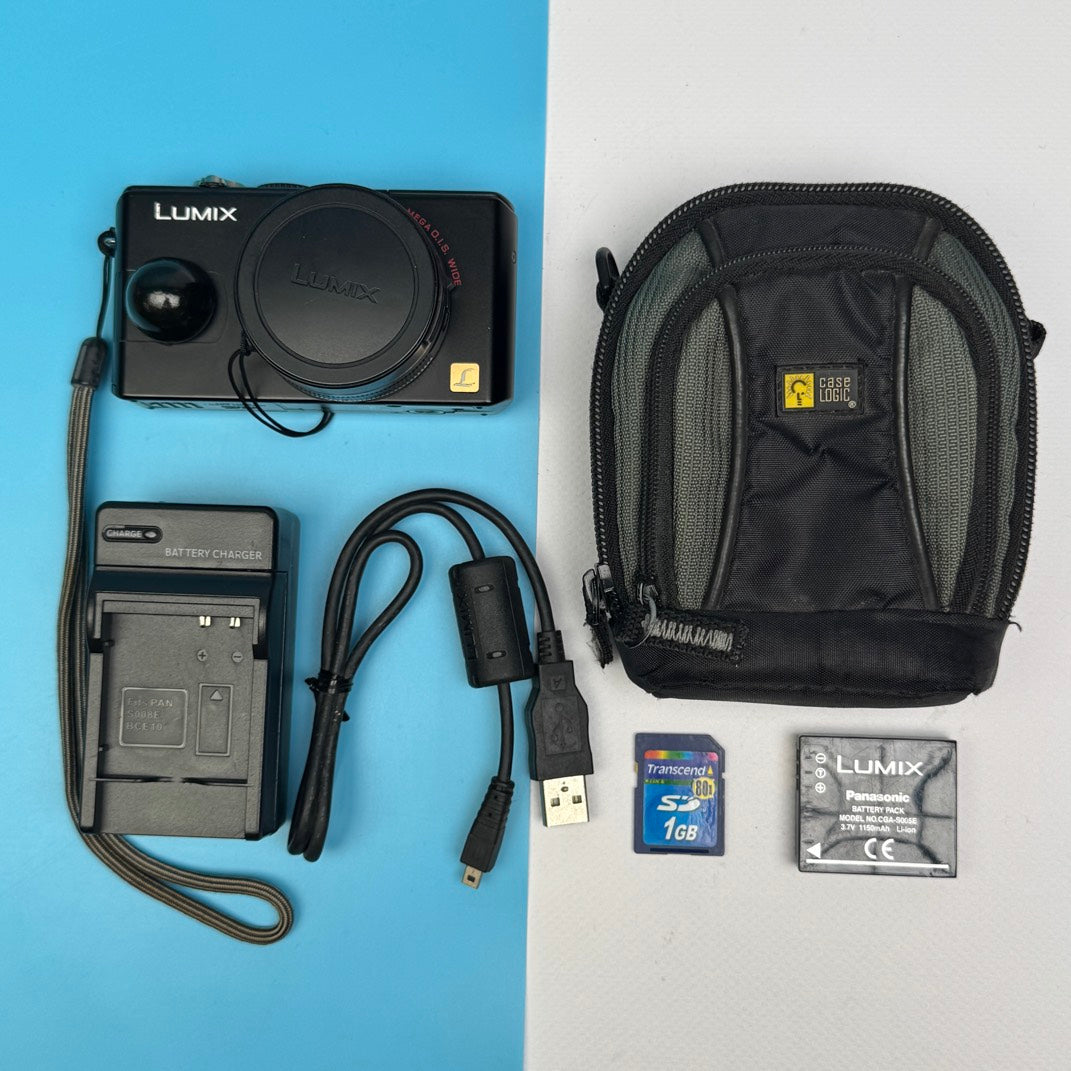 Panasonic Lumix DMC-LX2 10.2MP Digital Camera - FULLY FUNCTIONAL - FULL KIT