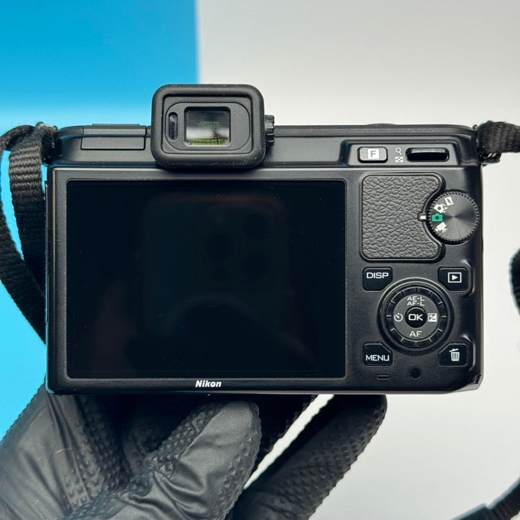 Nikon 1 V1 10.1 MP Digital Mirrorless Camera with HELIOS 81H/AI Nikon 1/EOS Nikon 1 - FULLY FUNCTIONAL