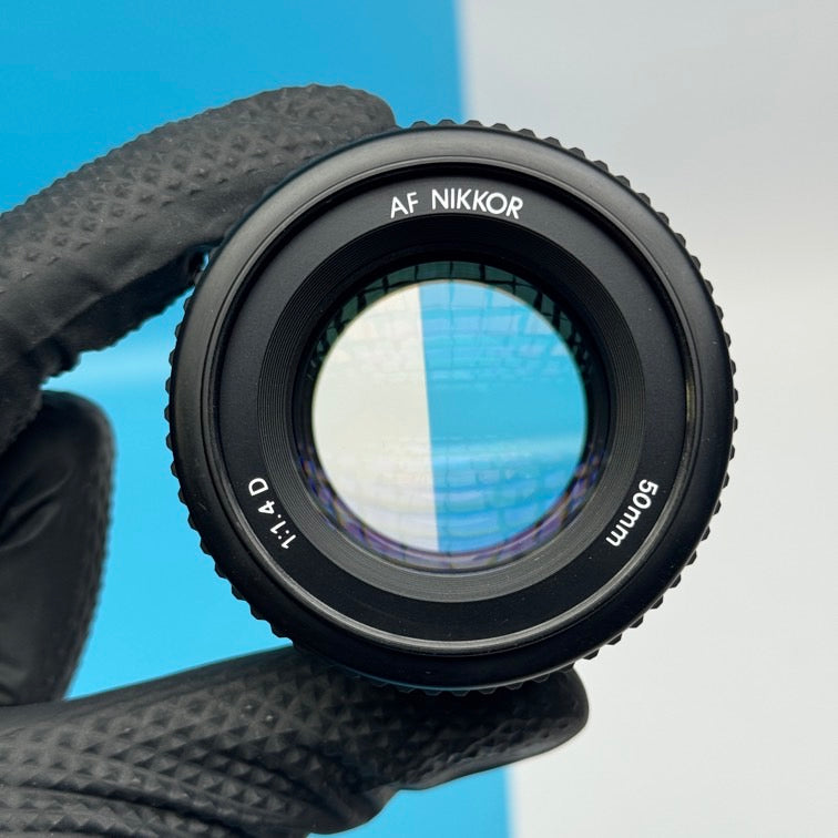 Nikon AF Nikkor 50mm f/1.4 D AF Fixed/Prime Lens for F-Mount - MINT - FULL KIT