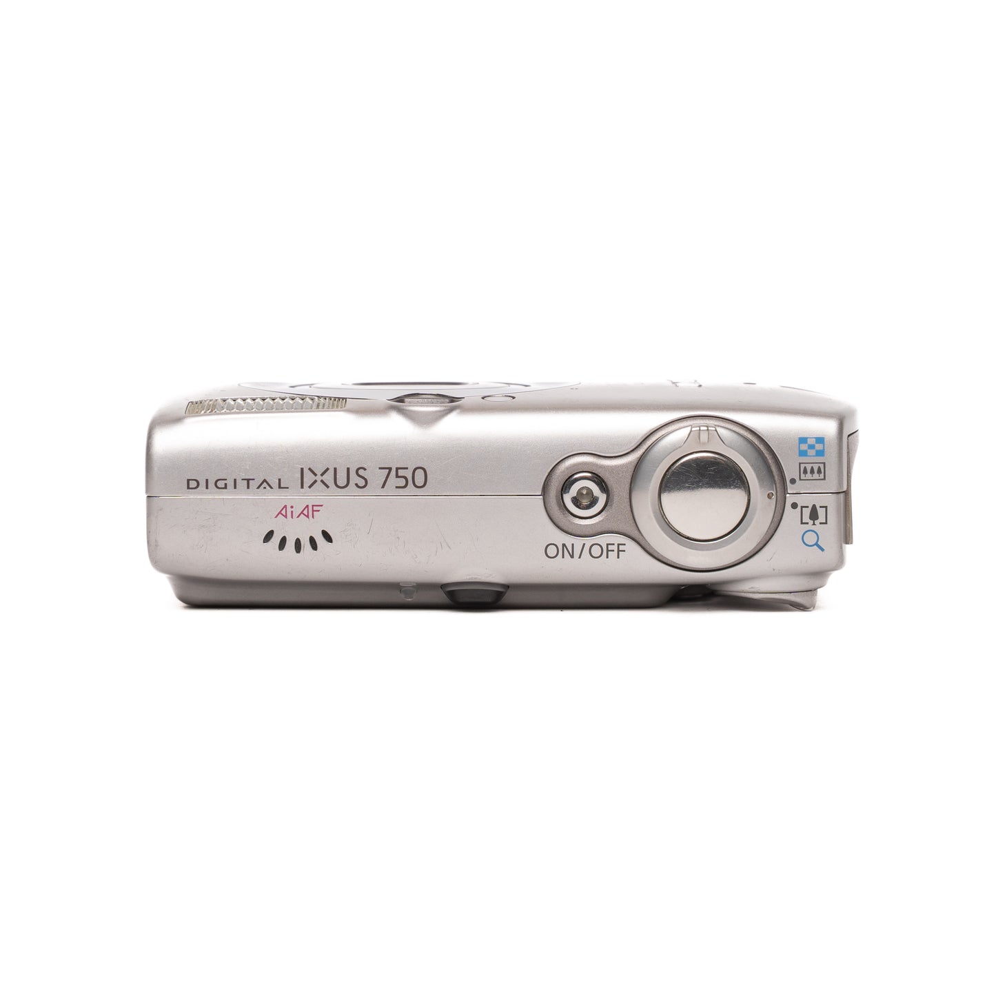 Canon IXUS 750 7.1MP Digital Camera
