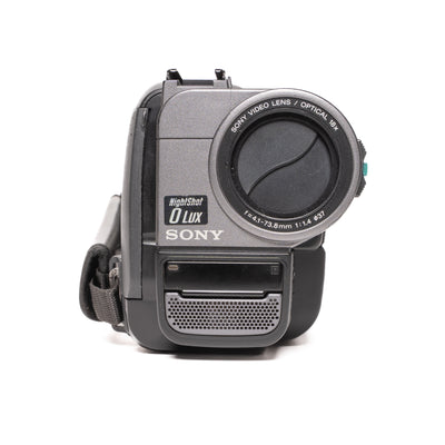 Sony Handycam CCD-TR511E Video8 PAL Camcorder