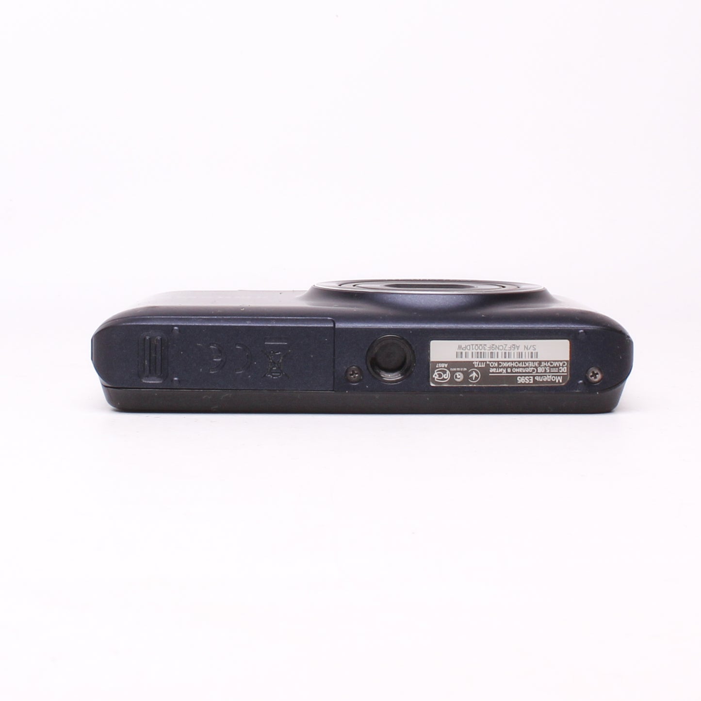 Samsung ES95 16.2MP Digital Camera