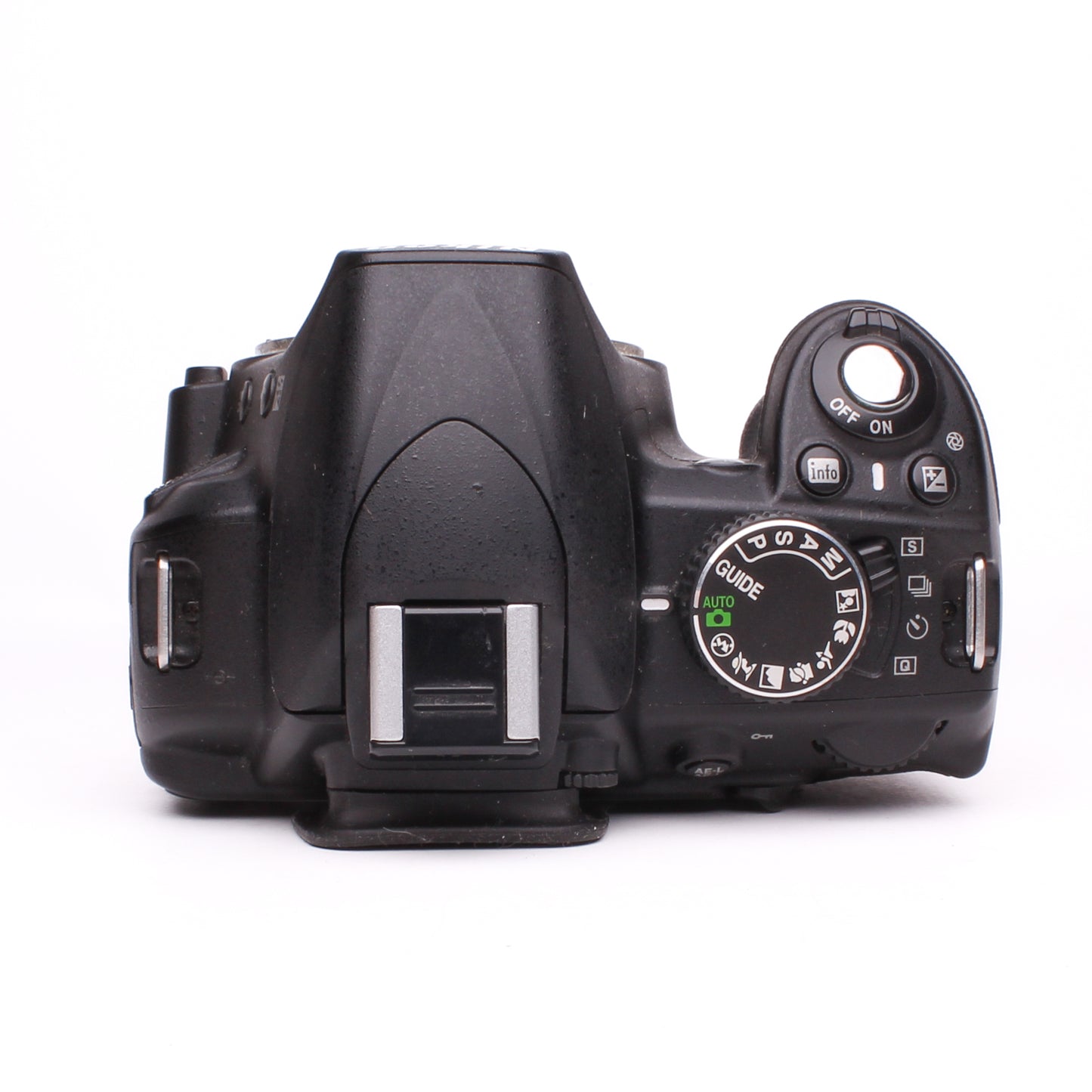 Nikon D3100 14.2MP DSLR Camera - READ DESCRIPTION