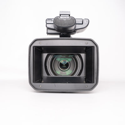 Sony Handycam DCR-VX2200E MiniDV Digital PAL Camcorder