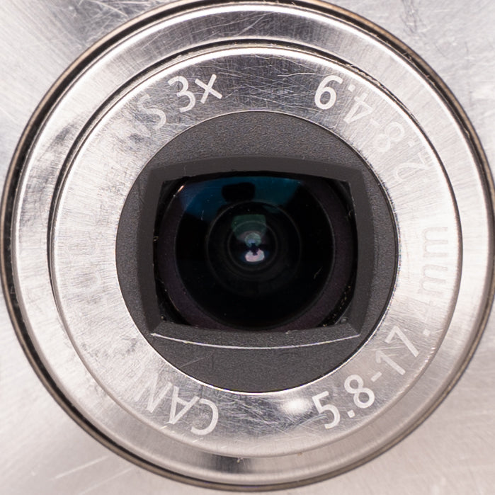 Canon Digital IXUS 55 5.0MP Digital Camera