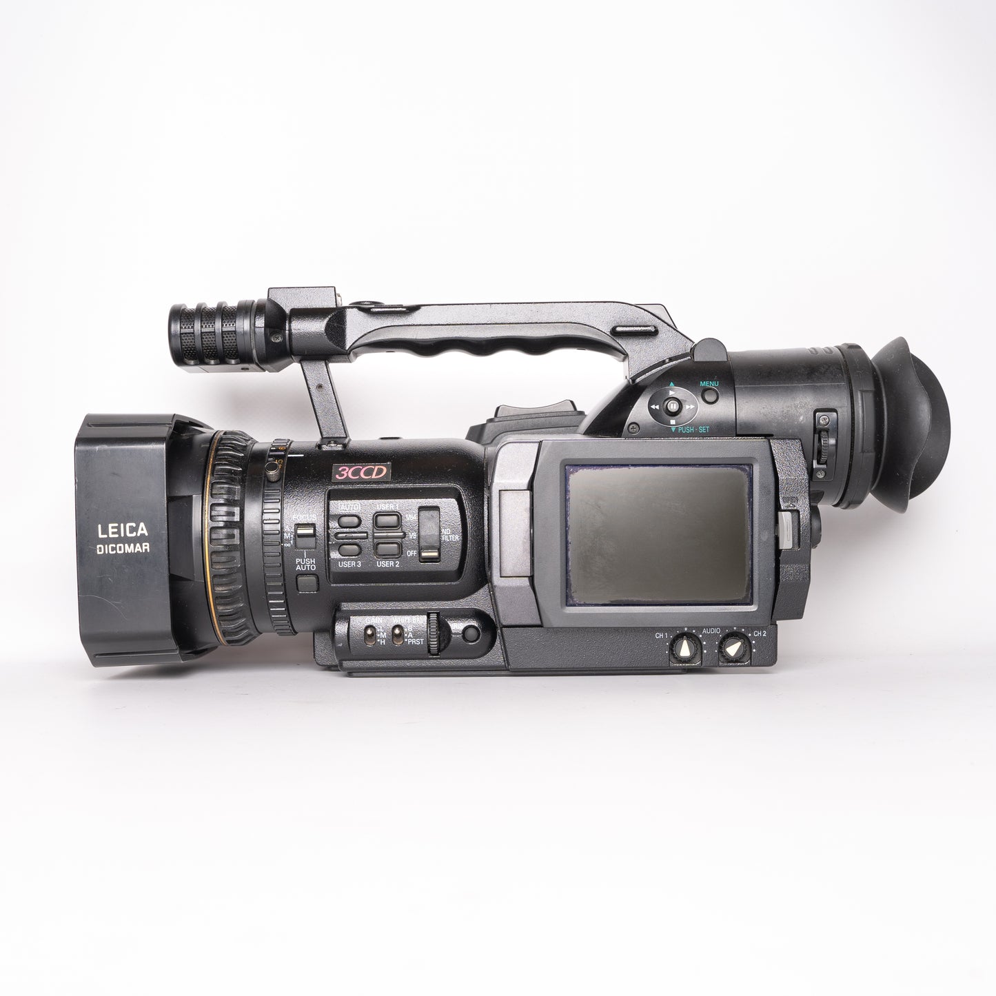 Panasonic AG-DVX100BE 3-CCD 25p Mini-DV Cinema Camcorder