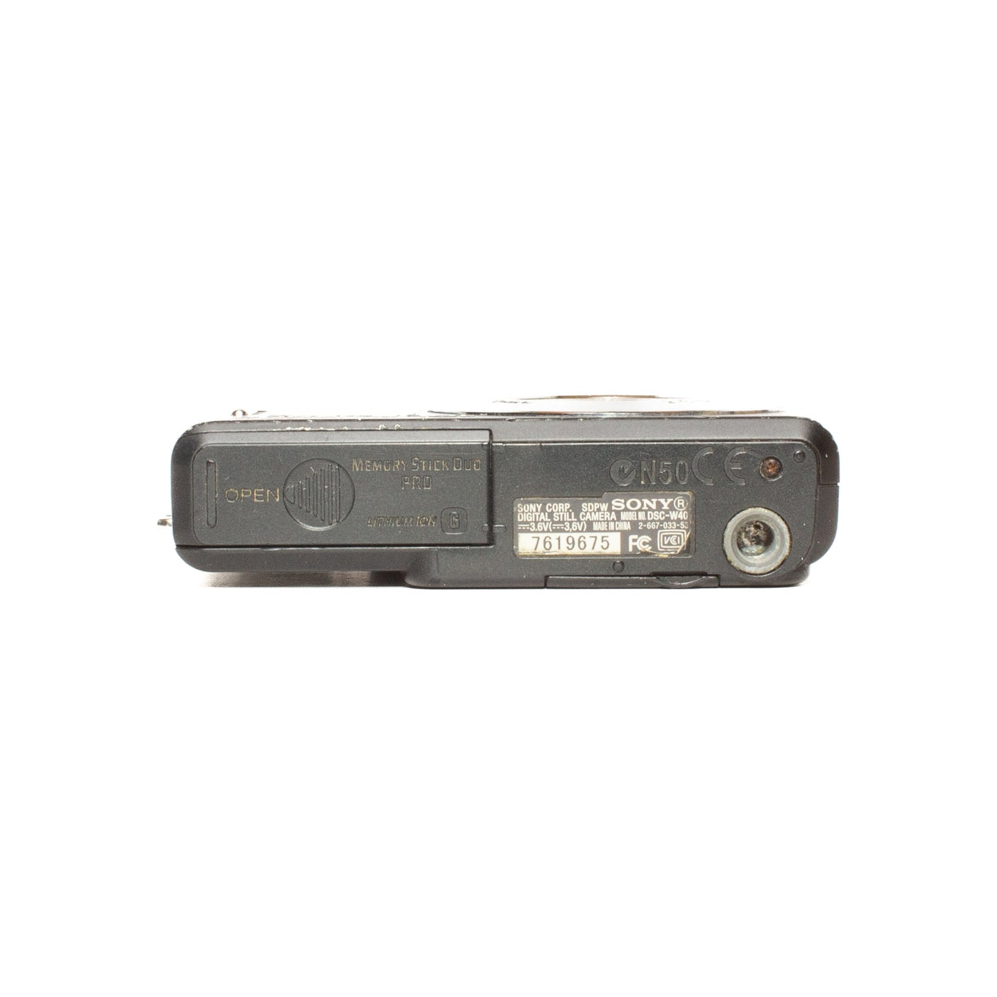 Sony Cyber-shot DSC-W40 6.0MP Digital Camera