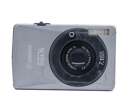 Canon Digital IXUS 75 7.1MP Silver - Well Used