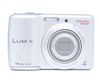 Panasonic Lumix DMC-LS5 14.0MP Silver - Well Used