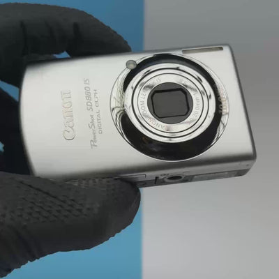 Canon Powershot SD880 IS 10.0MP Digital Camera - Read Description - Full Kit!
