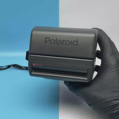 Polaroid 636 Close-Up OneStep Instant Camera - MINT